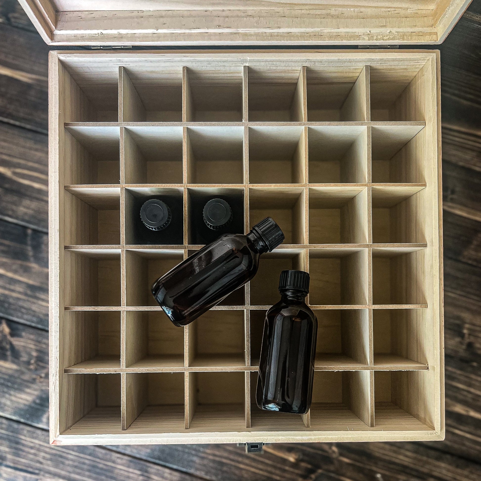 1 oz Whiskey Sample Bottle Storage box - Bourbon Real Talk